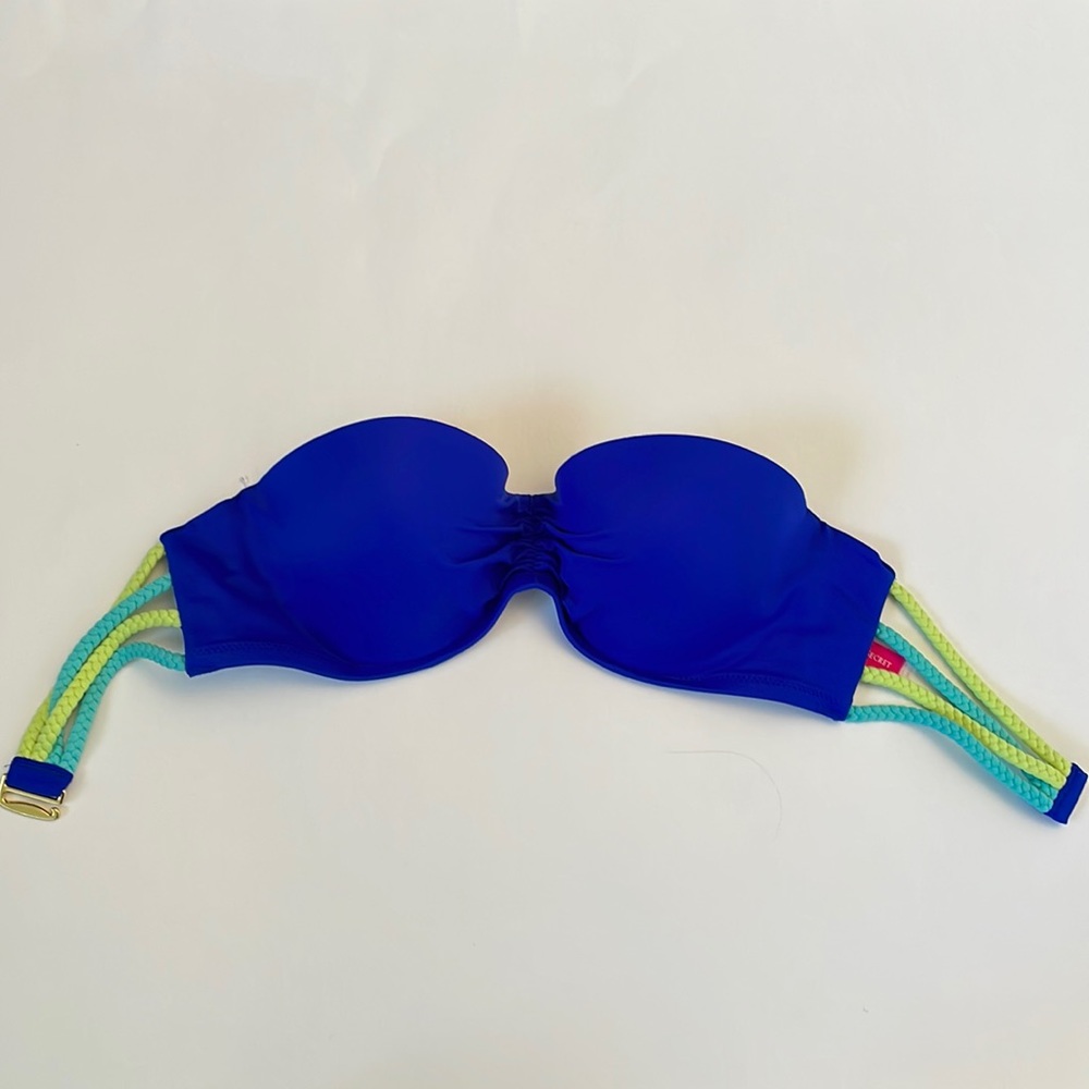 Victoria’s Secret 34C strapless swim top Blue